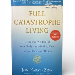 Full Catastrophe Living by Jon Kabat-Zinn - Blue Cover